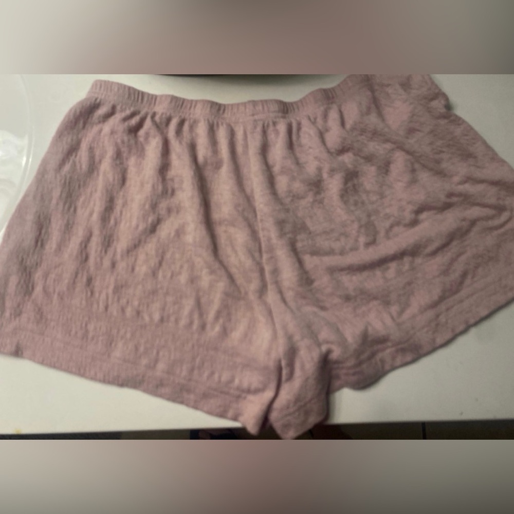 Women’s Medium Pink Lounge Set - Picture 10 of 10
